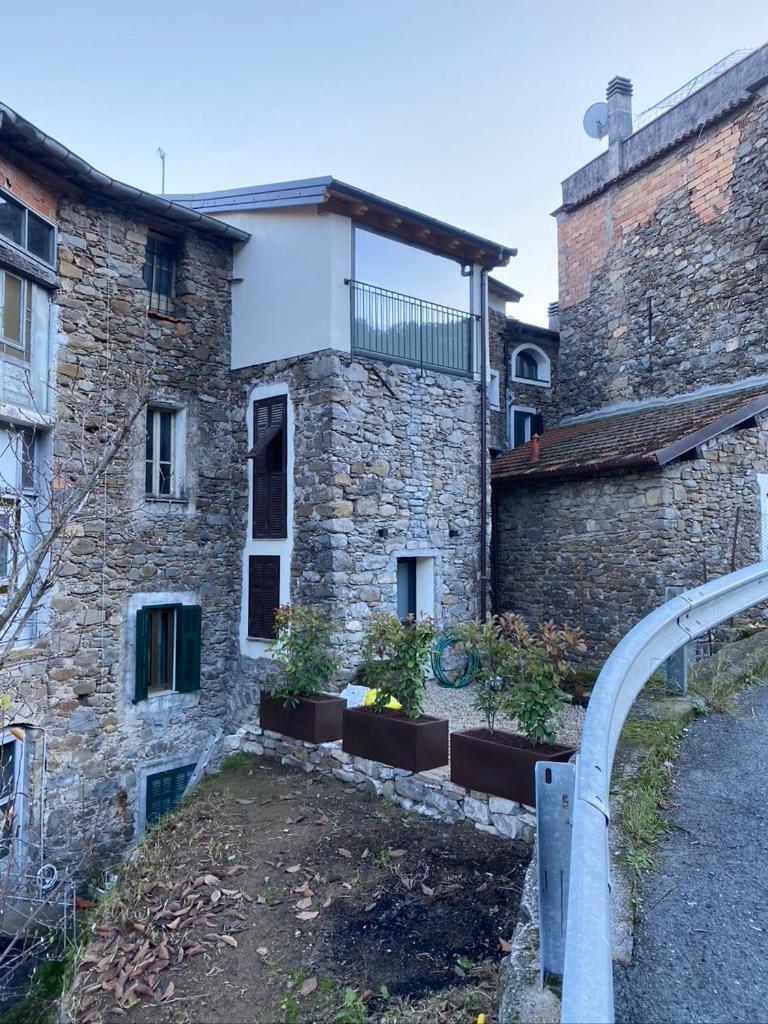 Vicolo Rosso 2 Villa Dolceacqua Exterior photo